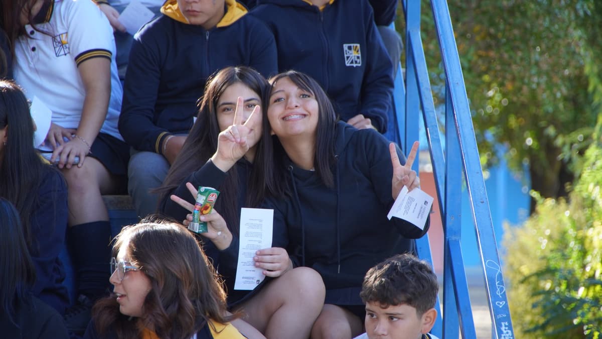 Comunidad del Liceo Eduardo Charme