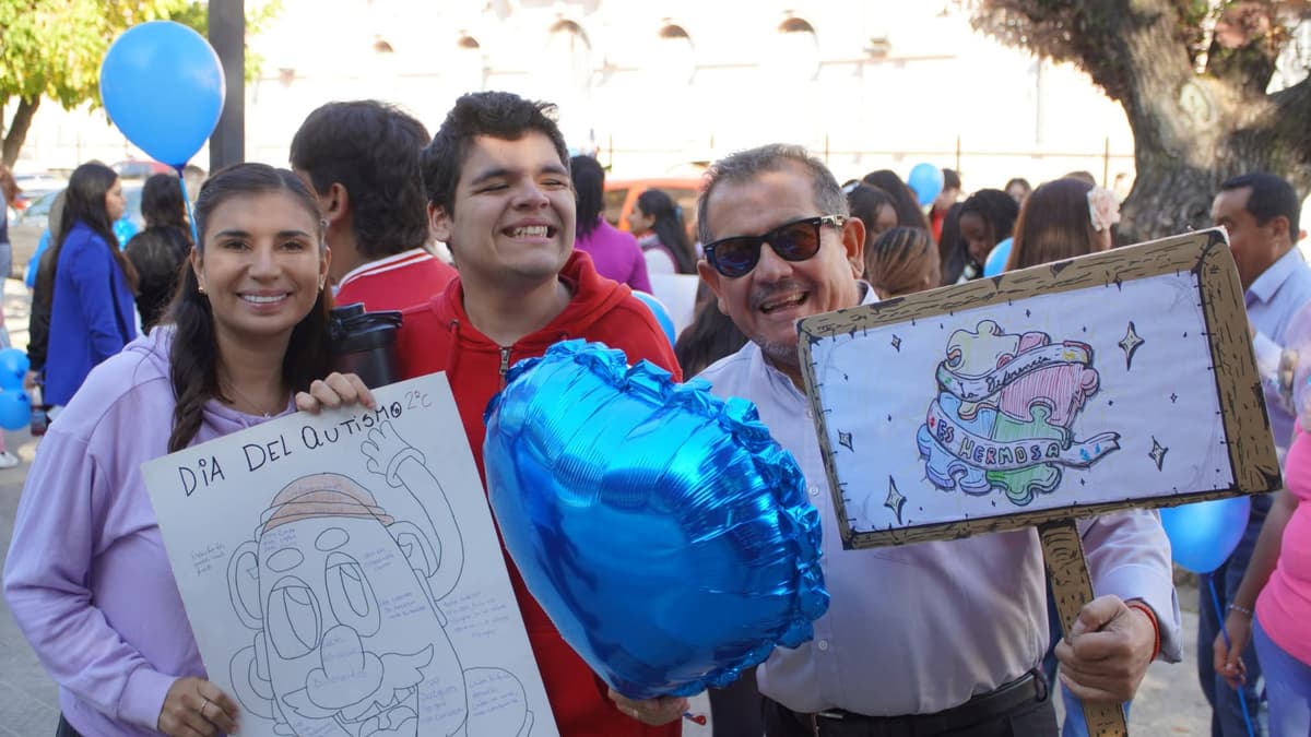 Liceo Eduardo Charme marcha por el Día Mundial de la Concienciación sobre el Autismo en San Fernando — foto 3