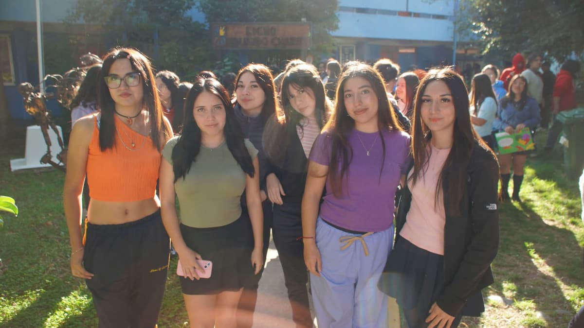Liceo Eduardo Charme marcha por el Día Mundial de la Concienciación sobre el Autismo en San Fernando — foto 15